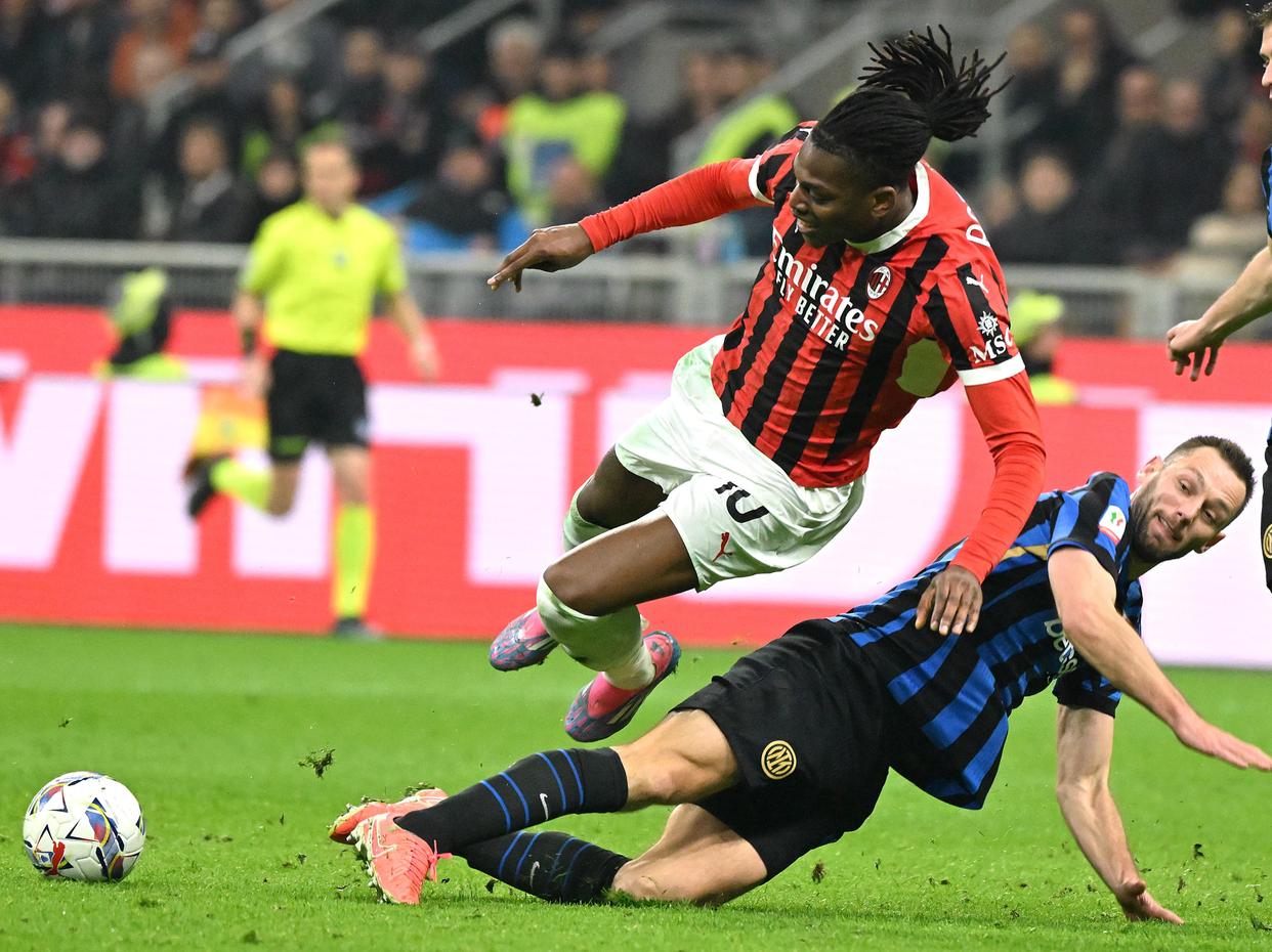 转变不仅为 转变不仅为