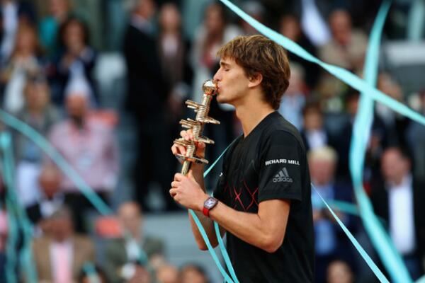 力支持的体 力支持的体