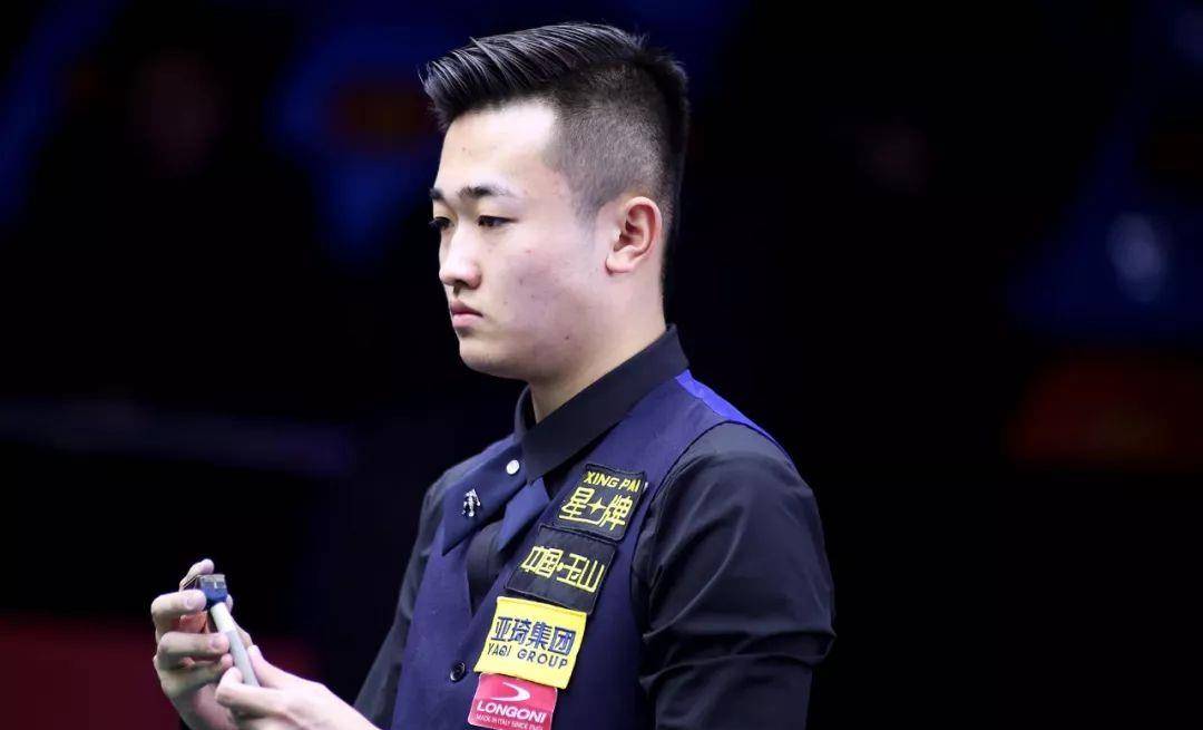 型对比度 型对比度